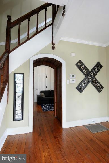 2426 Pickwick Road Baltimore, MD 21207 - Photo 10 of 30 Family Room