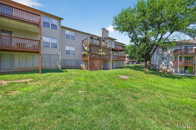 $150,000 | 812 Sugar Valley Court, Unit 5, St. Peters, MO 63376