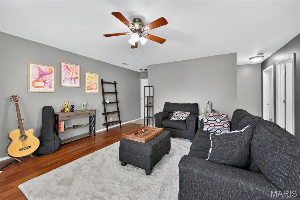 812 Sugar Valley Court, Unit 5 St. Peters, MO 63376 - Photo 4 of 18