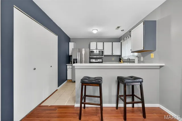 $150,000 | 812 Sugar Valley Court, Unit 5, St. Peters, MO 63376