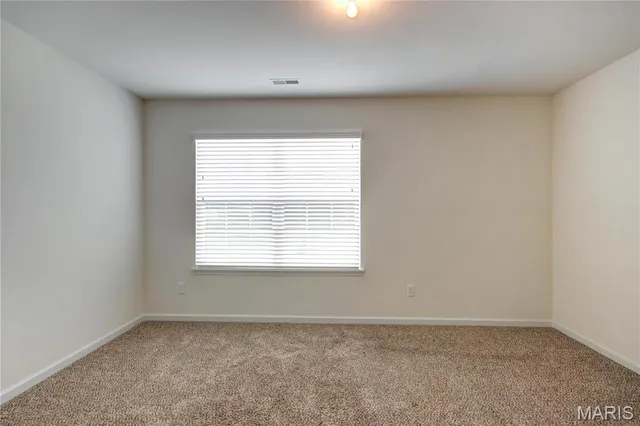 $2,300 | 13105 Tesson Spring Dr Street, St. Louis, MO 63128