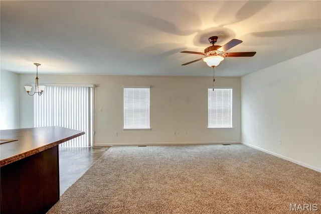 $2,300 | 13105 Tesson Spring Dr Street, St. Louis, MO 63128