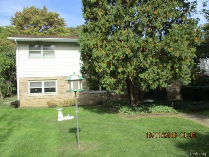 4560 Merritt Road Ypsilanti, MI 48197 - Photo 7 of 24 IMG_9743.JPG