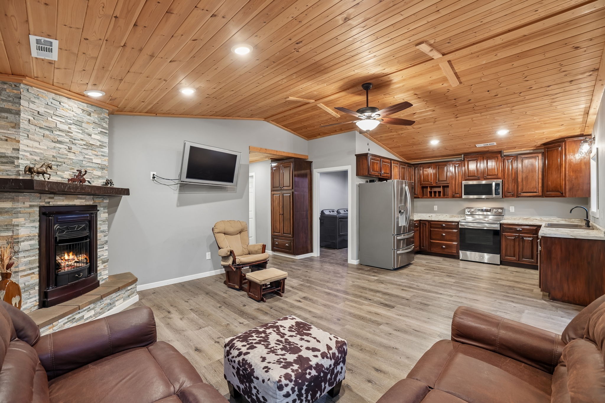 950 Old Agnew Road Pulaski, TN 38478 - Photo 2 of 94 Gallery Image 2