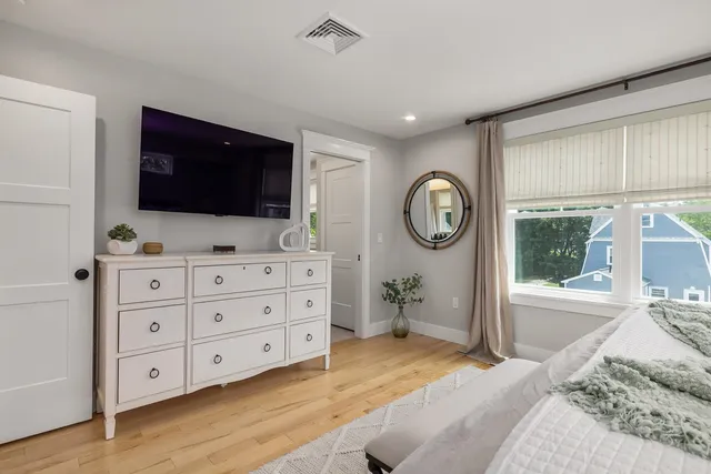 $1,395,000 | 1230 Islington Street, Portsmouth, NH 03801