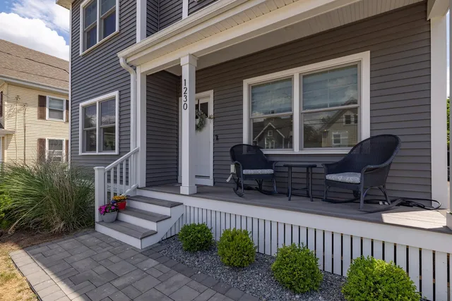 $1,395,000 | 1230 Islington Street, Portsmouth, NH 03801