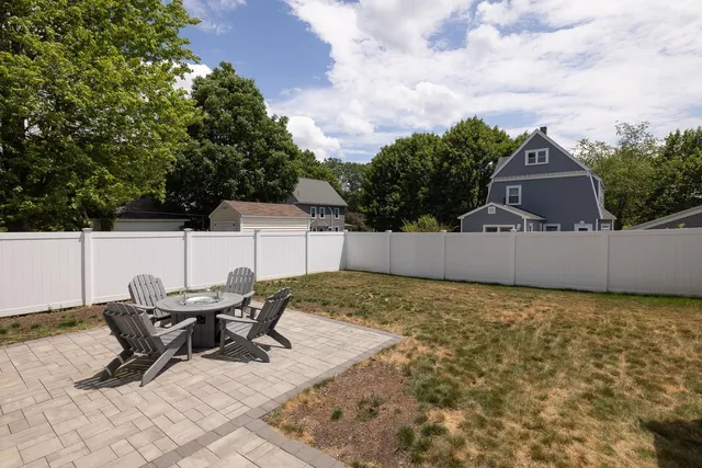 $1,395,000 | 1230 Islington Street, Portsmouth, NH 03801