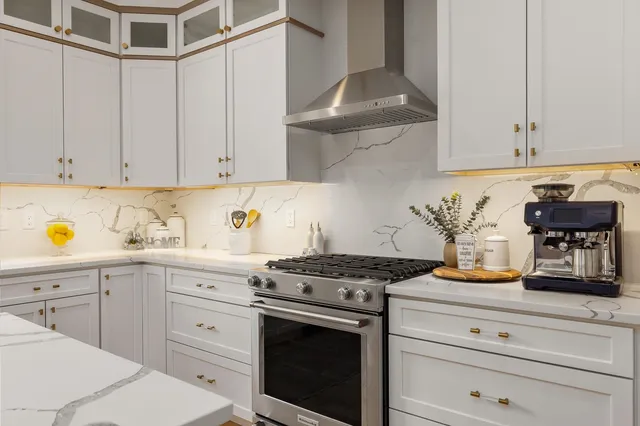 $1,395,000 | 1230 Islington Street, Portsmouth, NH 03801