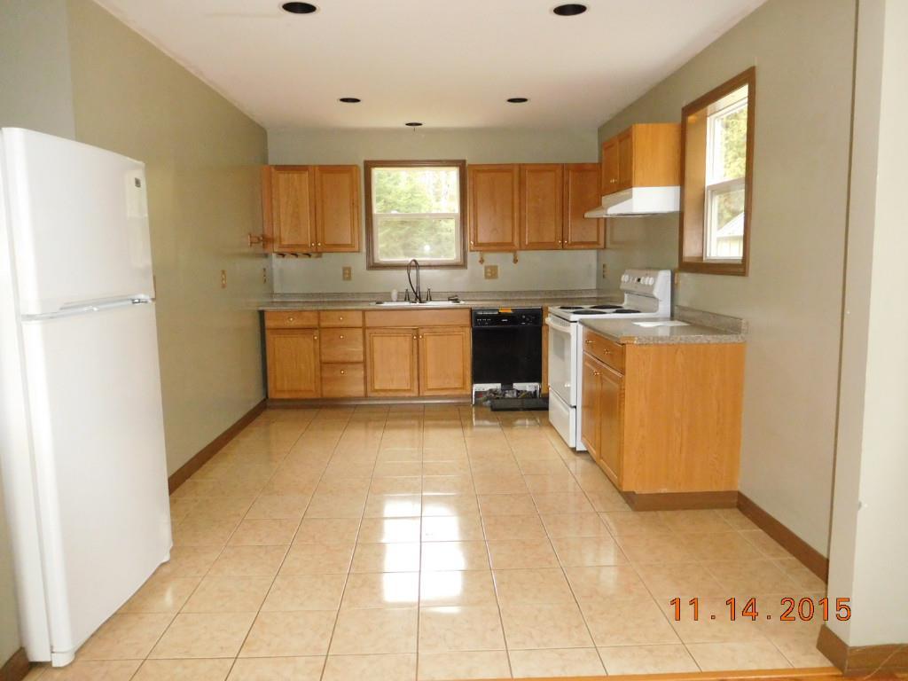 11 Pinkham Farm Road Milford, ME 04461 - Photo 5 of 12 Photo
