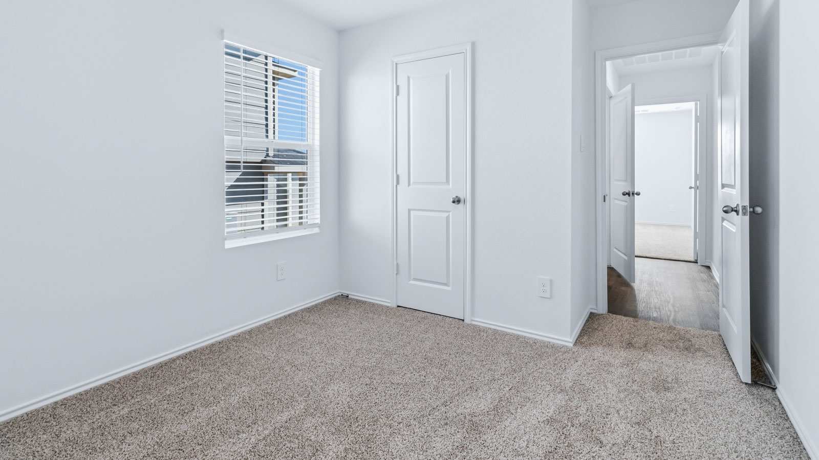 837 Arnold Loop Kyle, TX 78640 - Photo 27 of 38