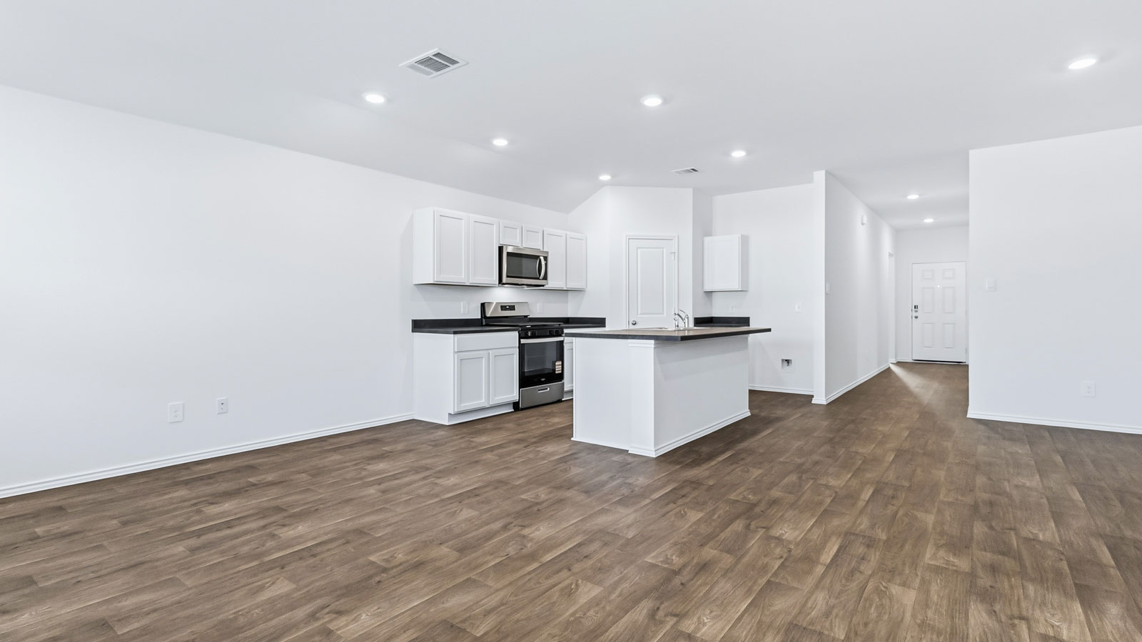 837 Arnold Loop Kyle, TX 78640 - Photo 3 of 38