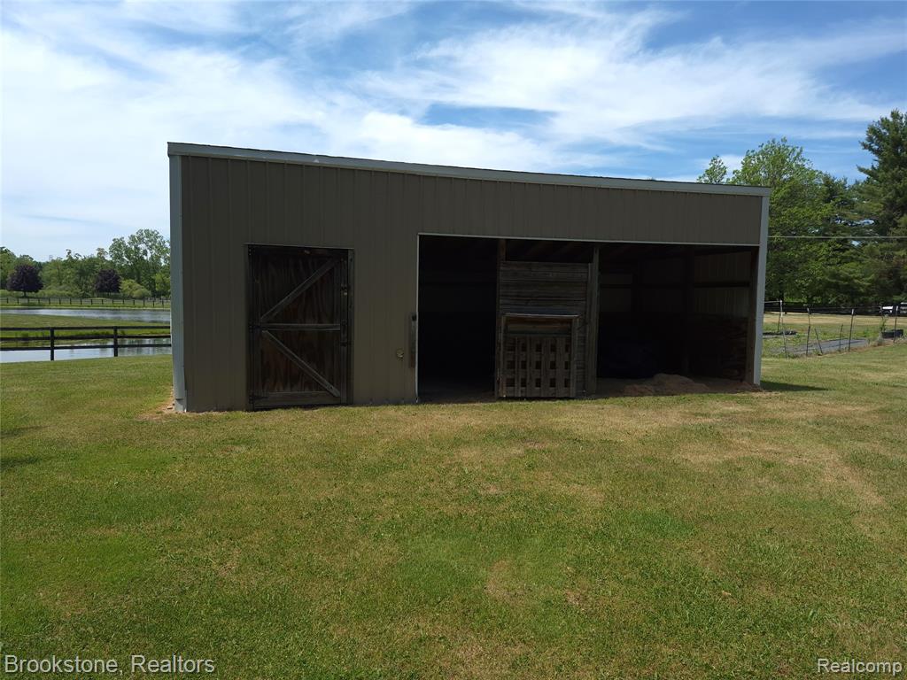 5910 Spring Valley Lane Dryden, MI 48428 - Photo 14 of 87