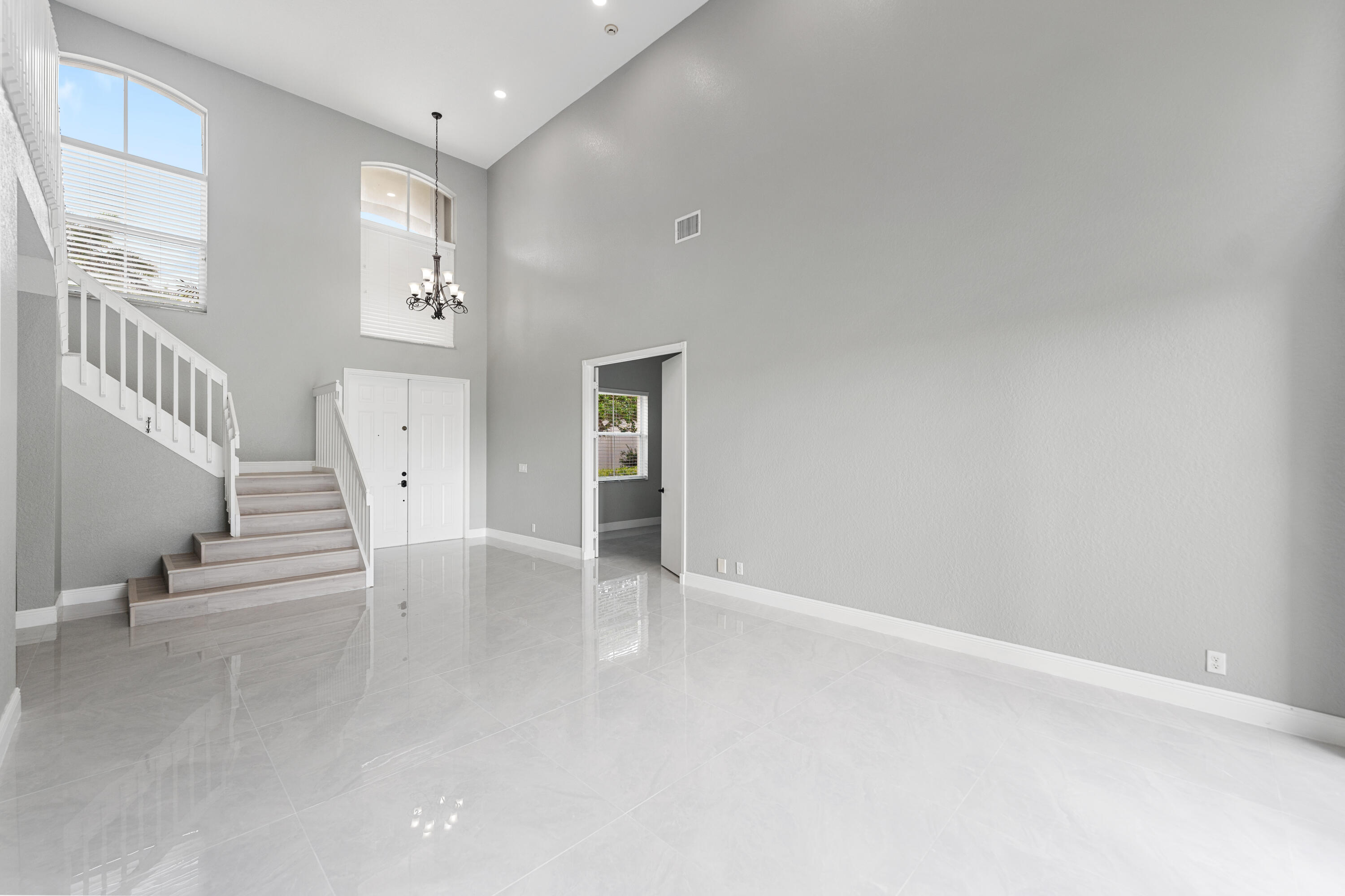 18524 Ocean Mist Drive Boca Raton, FL 33498 - Photo 12 of 60 Living Room 5