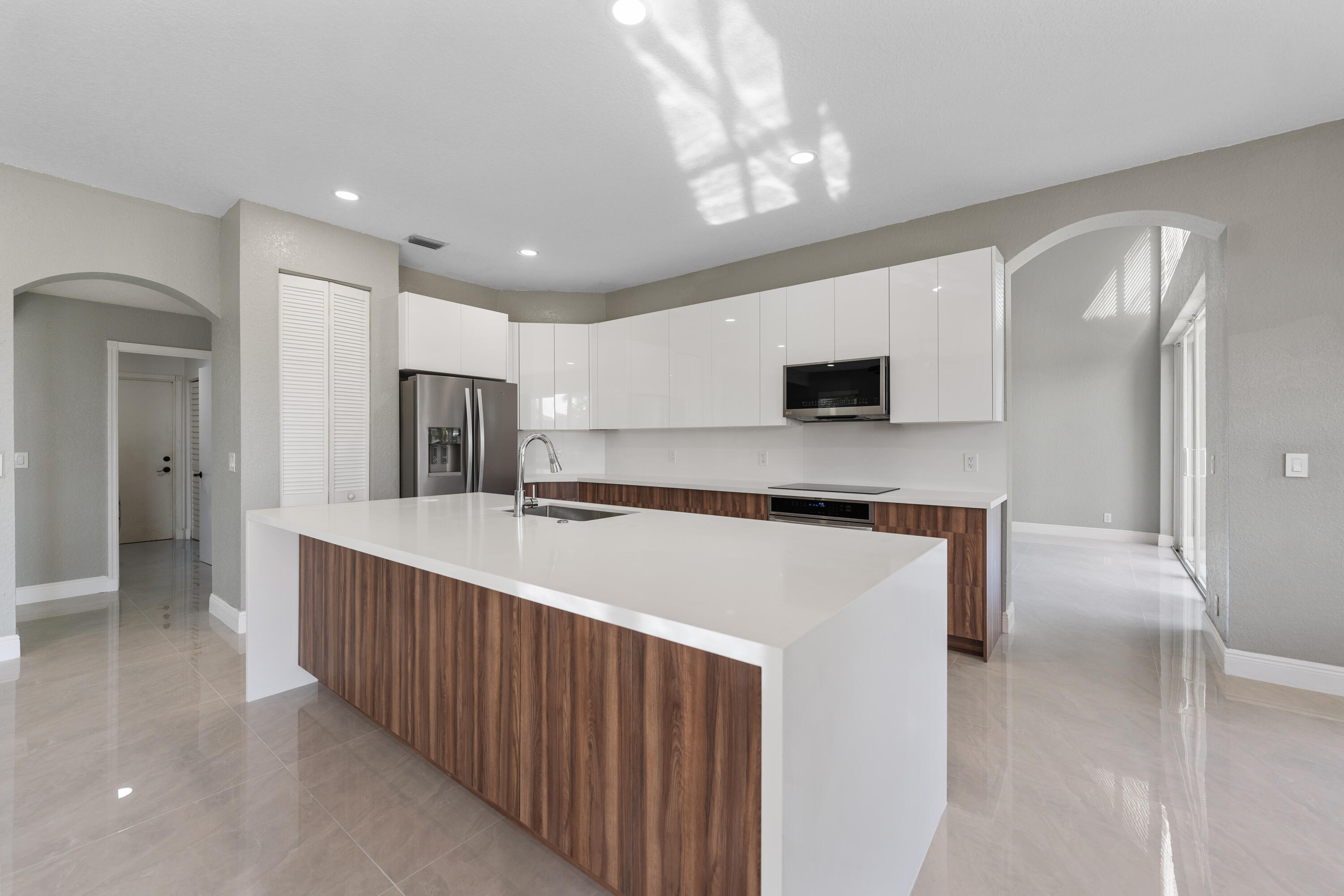 18524 Ocean Mist Drive Boca Raton, FL 33498 - Photo 4 of 60 Kitchen 3