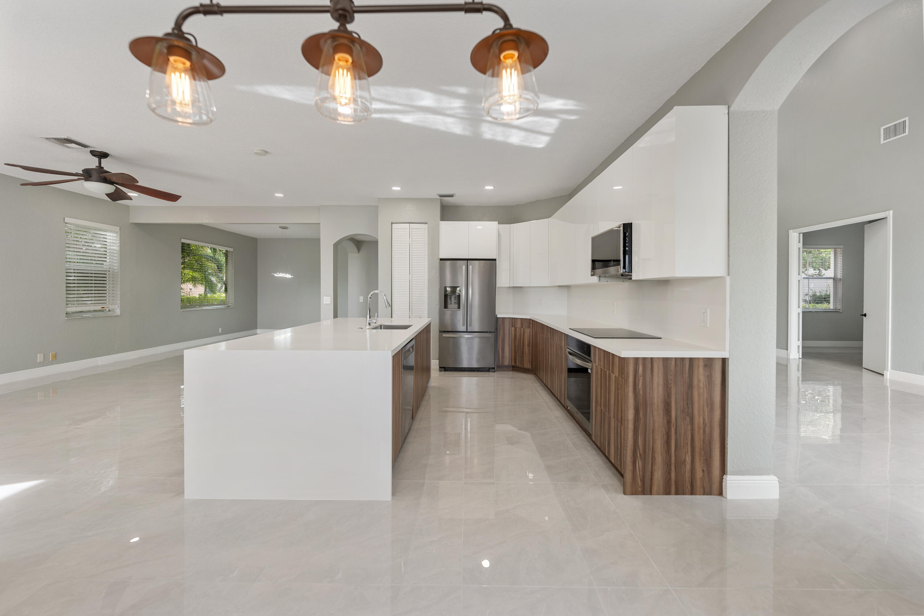 18524 Ocean Mist Drive Boca Raton, FL 33498 - Photo 5 of 60 Kitchen 4