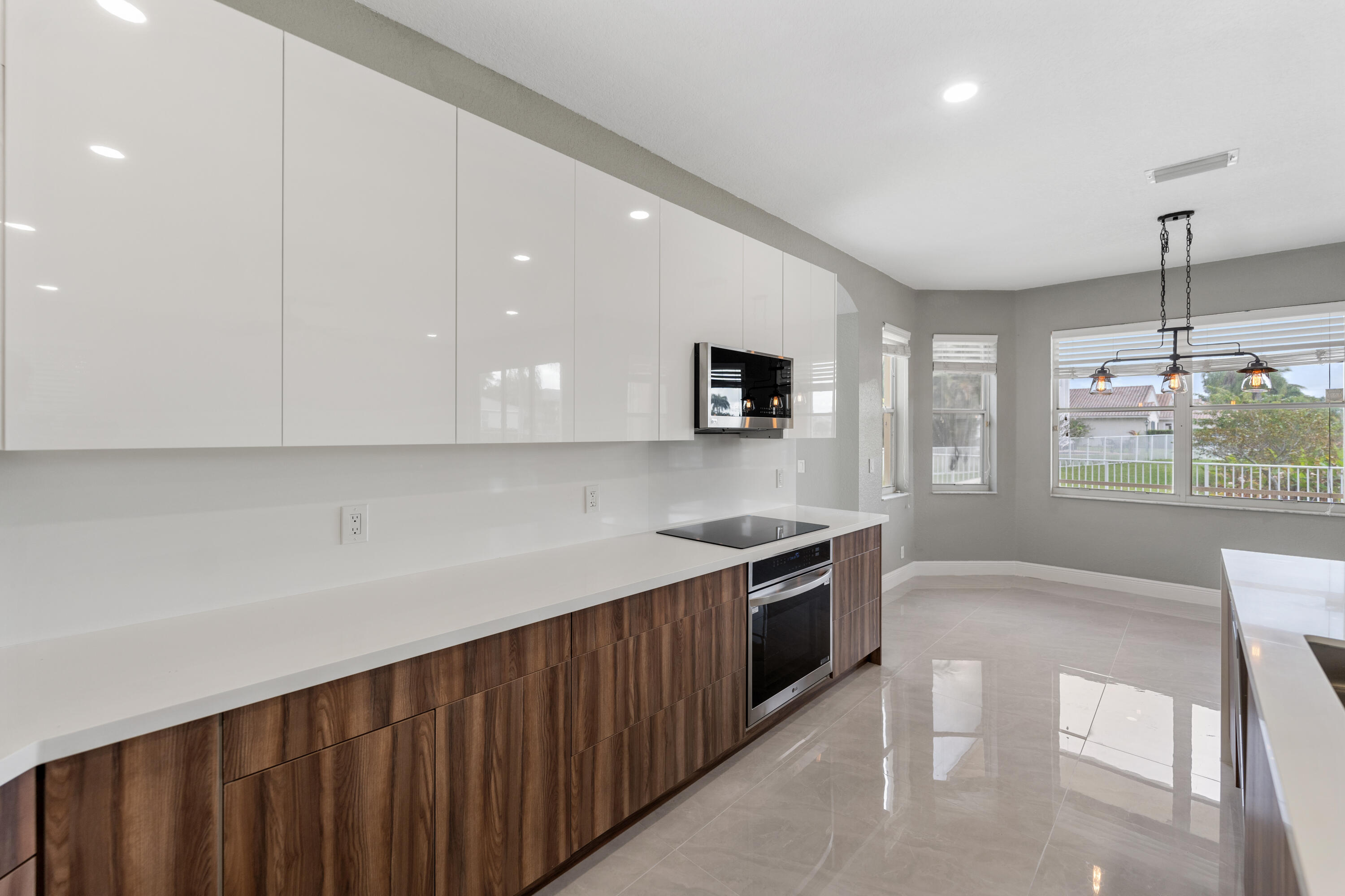 18524 Ocean Mist Drive Boca Raton, FL 33498 - Photo 6 of 60 Kitchen 5