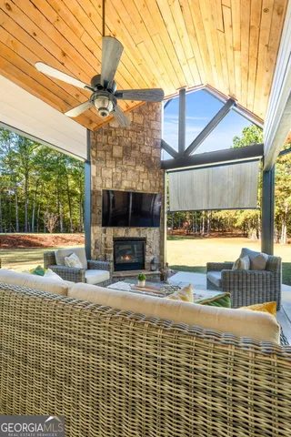$1,095,000 | 173 Dolly Nixon Road, Senoia, GA 30276