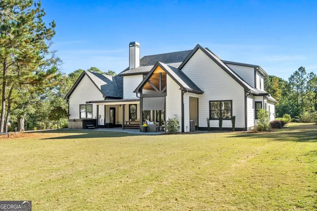 $1,095,000 | 173 Dolly Nixon Road, Senoia, GA 30276