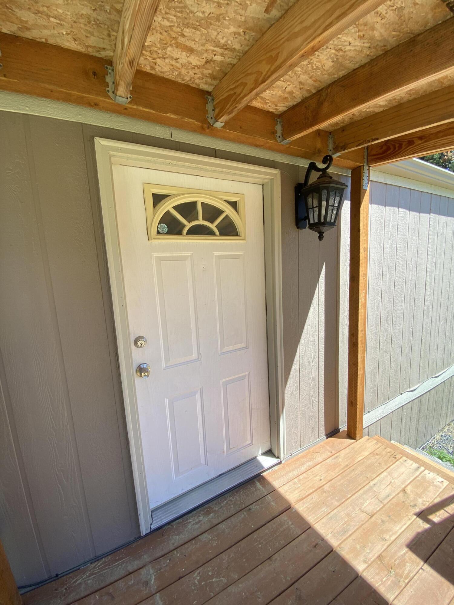 52731 Huntington Road, Unit 24 La Pine, OR 97739 - Photo 18 of 27 IMG_1705