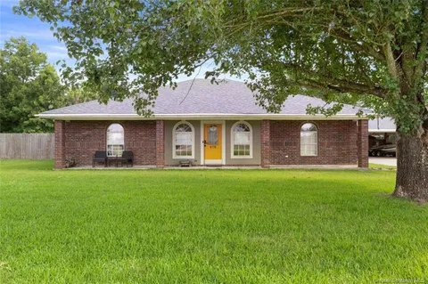 $249,900 | 670 Amber Drive, Lake Charles, LA 70611