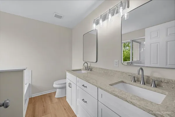 $399,900 | 216 Winding Trail, Genoa, IL 60135