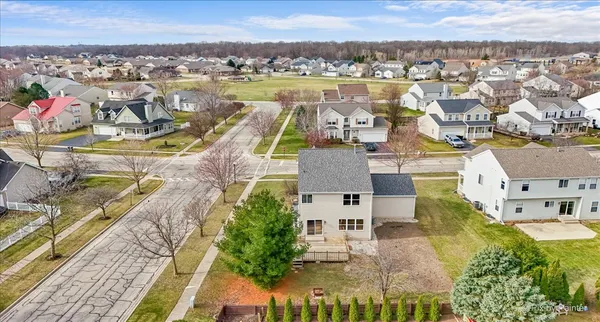 $399,900 | 216 Winding Trail, Genoa, IL 60135