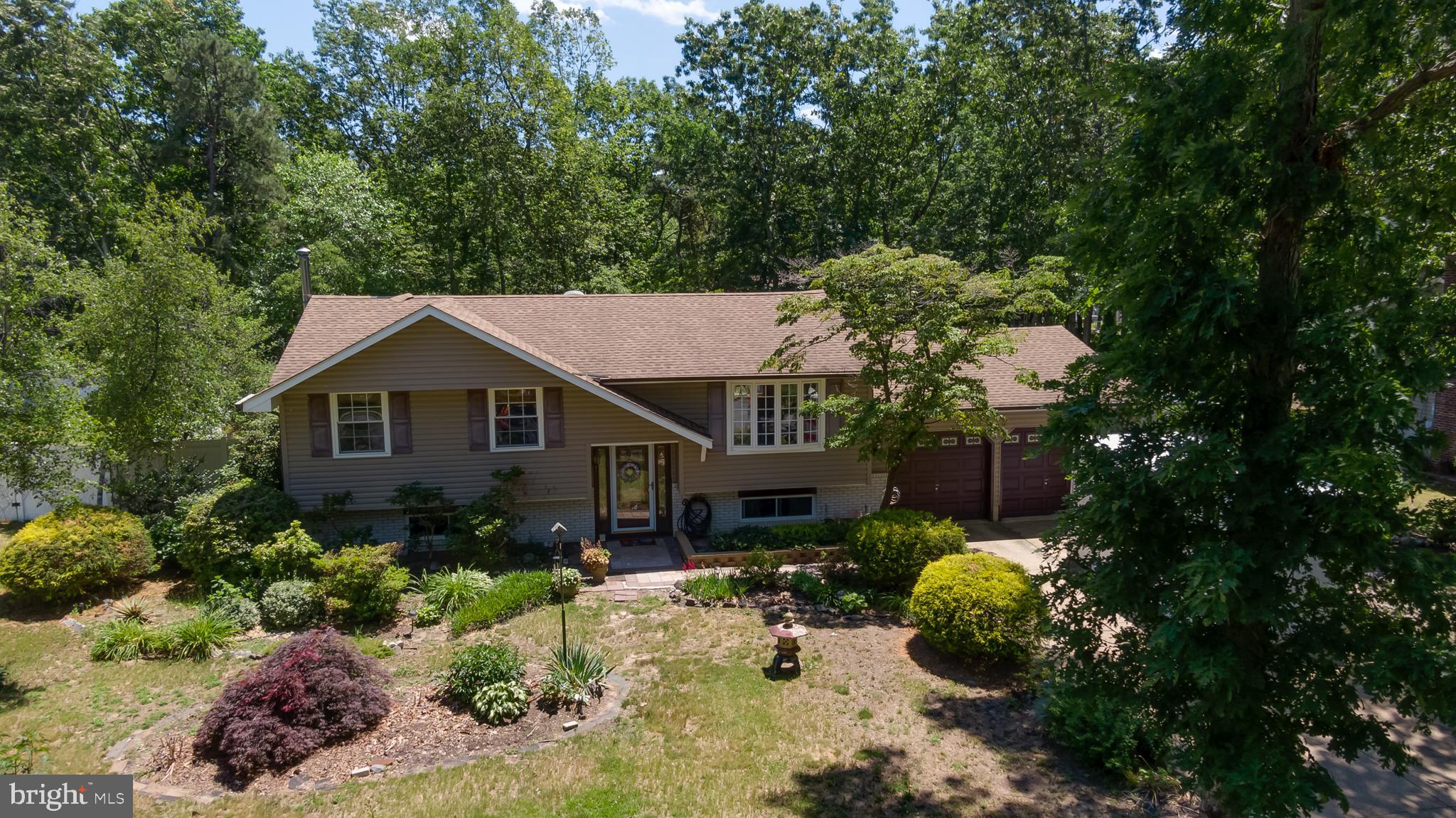 260 Peppermill Road West Berlin, NJ 08091 - Photo 24 of 24 2 car garage