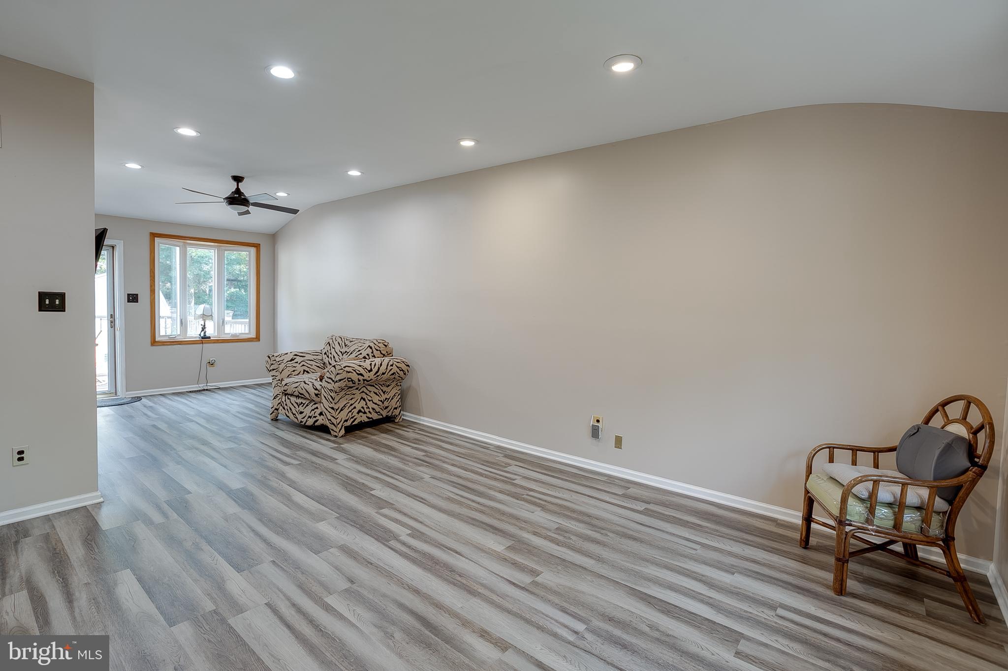 260 Peppermill Road West Berlin, NJ 08091 - Photo 4 of 24 Gallery Image 4