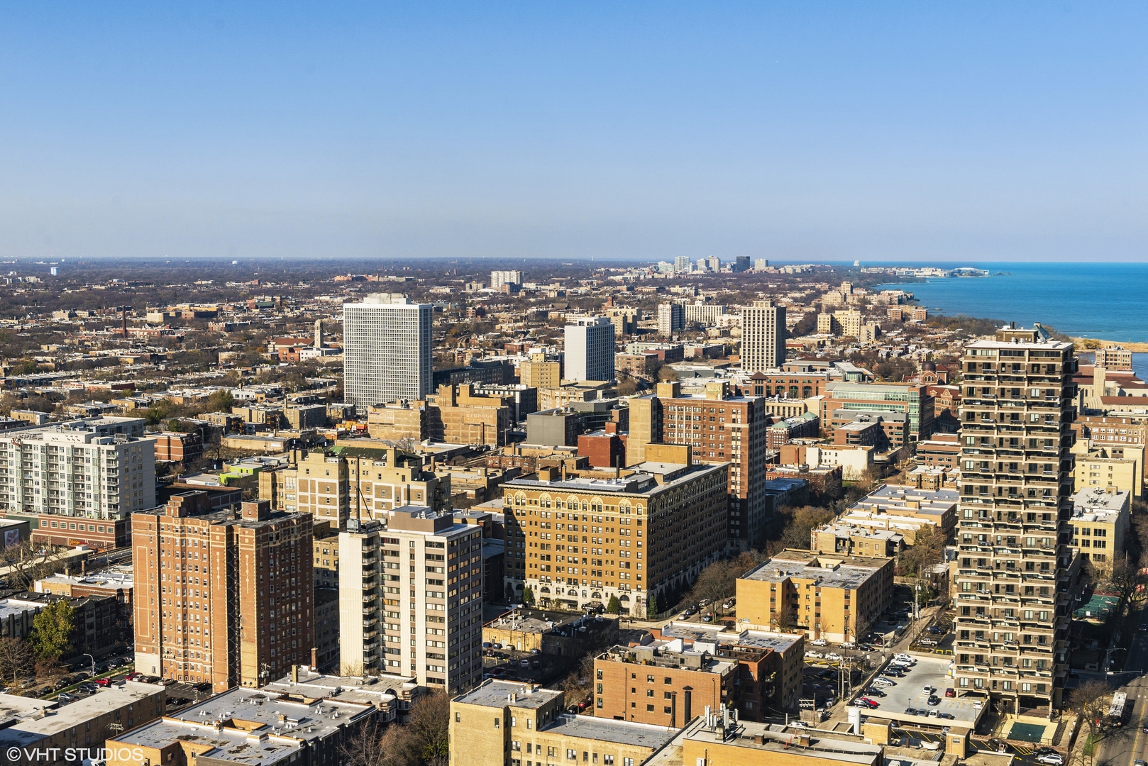 6007 North Sheridan Road, Unit 37J Chicago, IL 60660 - Photo 17 of 26 an aerial view of a city