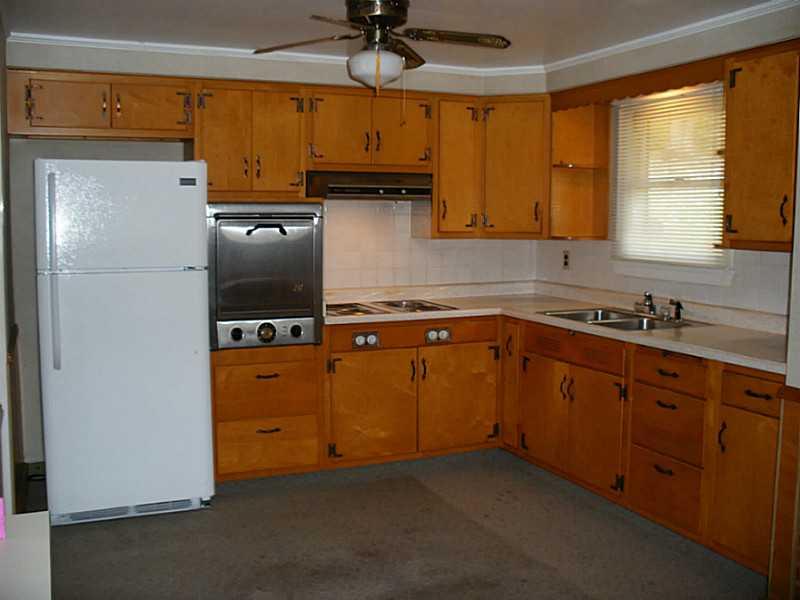 Kitchen. 