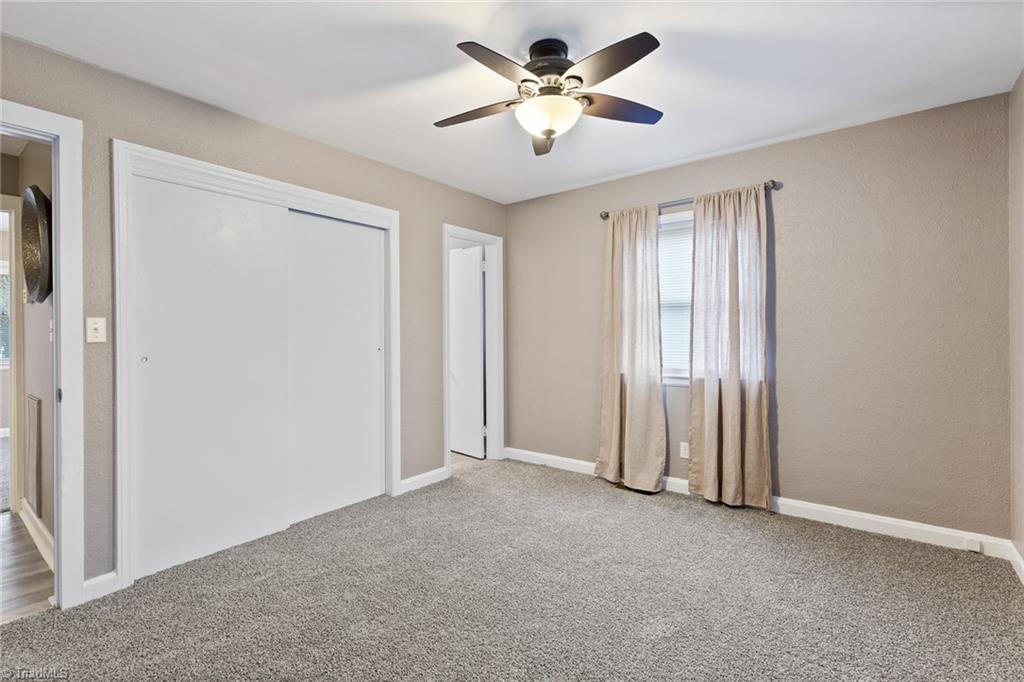 209 Oakview Road High Point, NC 27265 - Photo 21 of 27