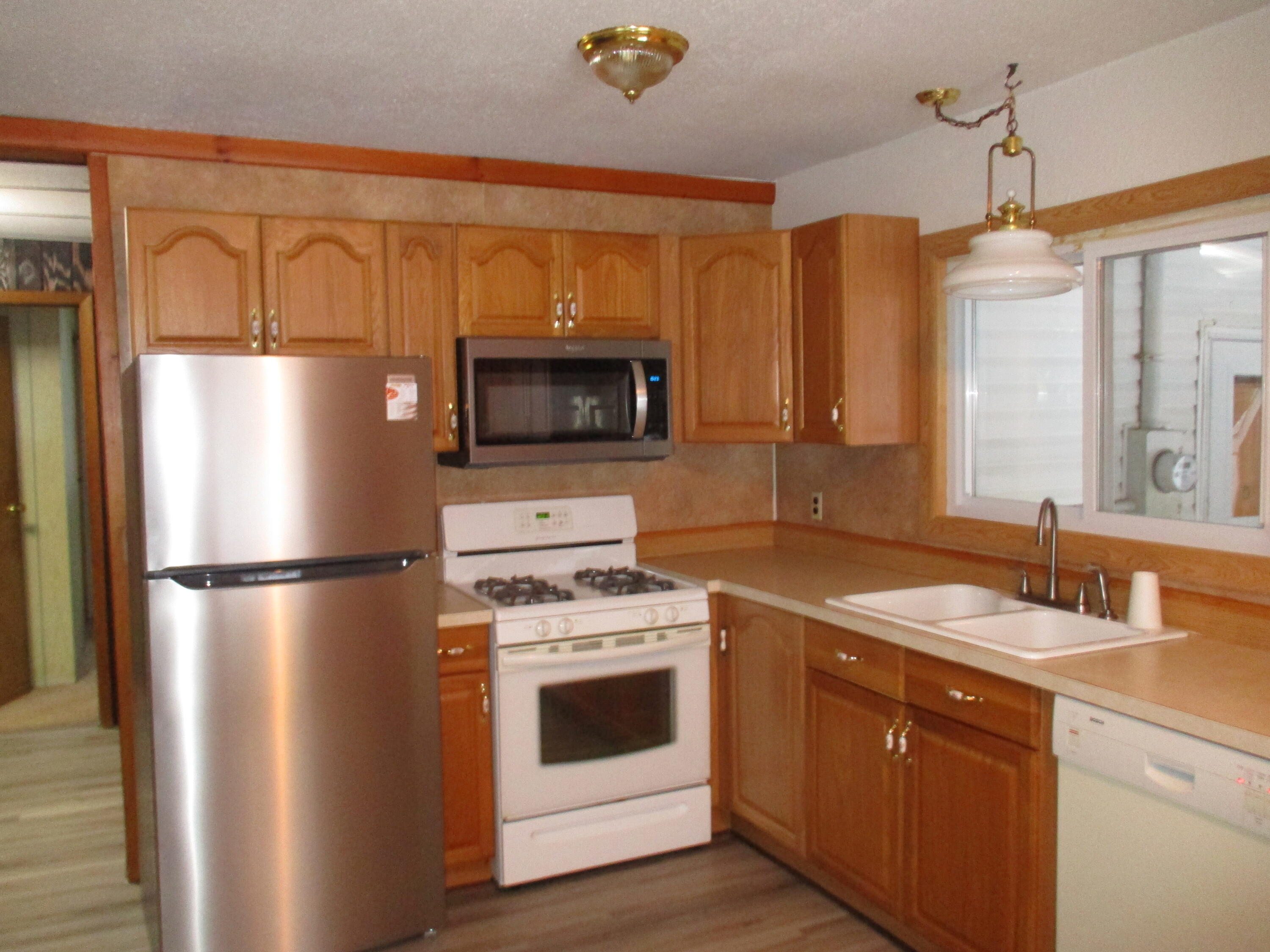2870 Ann Arbor Road Lewiston, MI 49756 - Photo 5 of 21 Gallery Image 5