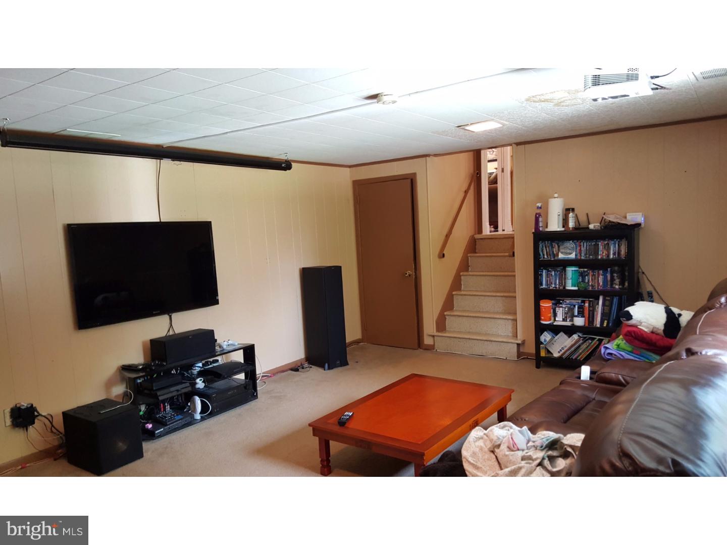 503 Ashbourne Road Cheltenham, PA 19012 - Photo 12 of 25