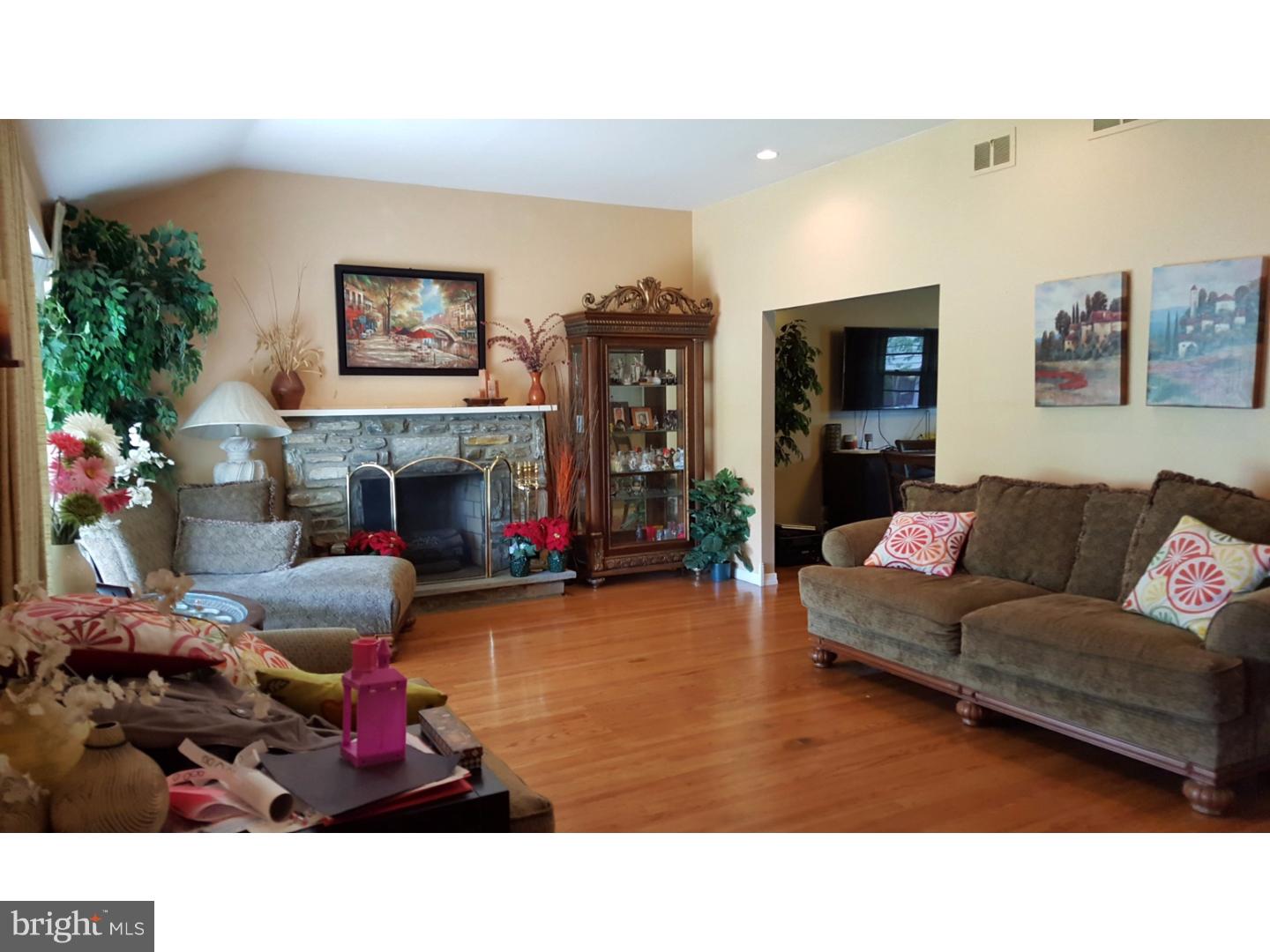 503 Ashbourne Road Cheltenham, PA 19012 - Photo 3 of 25