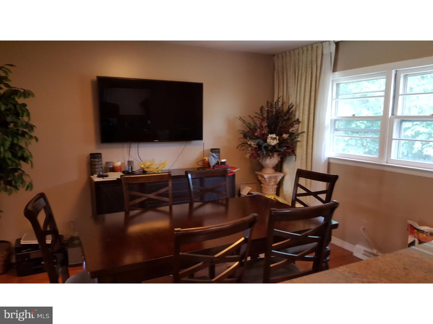 503 Ashbourne Road Cheltenham, PA 19012 - Photo 7 of 25
