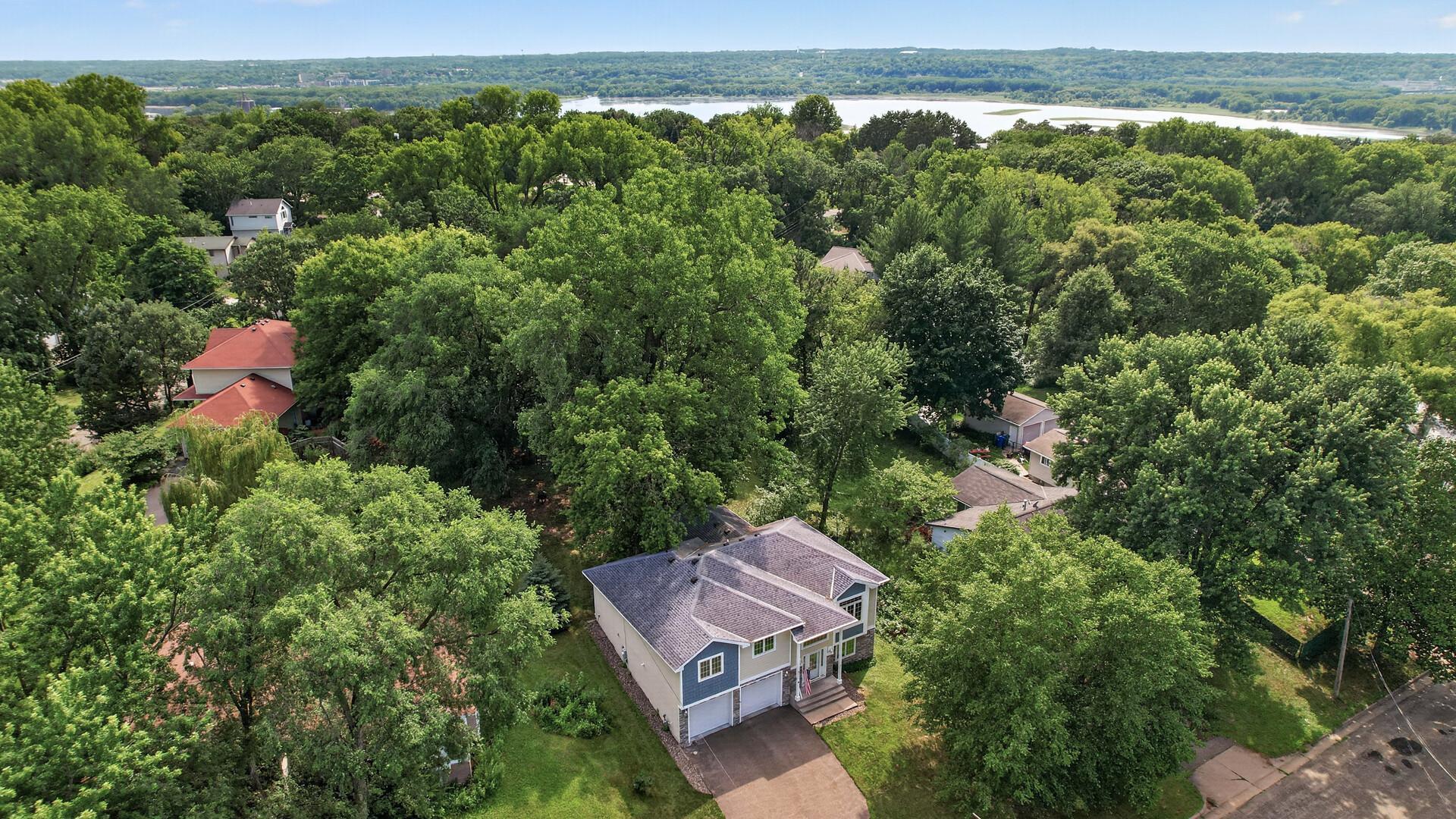 633 Burlington Road St. Paul, MN 55119 - Photo 53 of 70