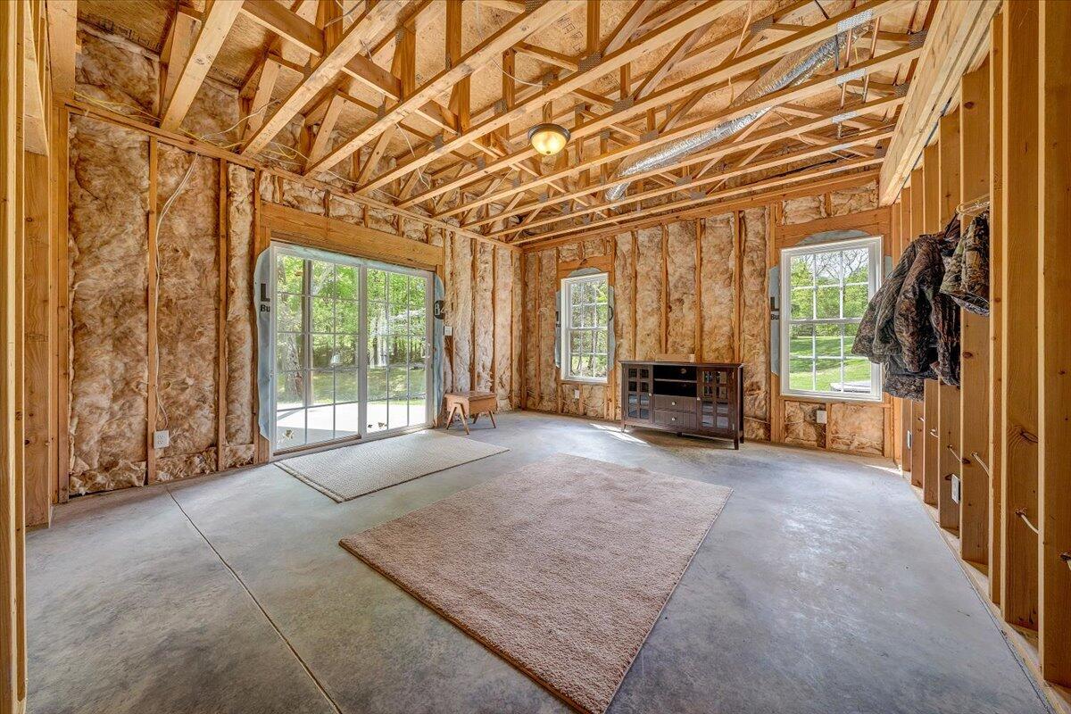 46 Claybrook Court Blue Ridge, VA 24064 - Photo 53 of 76 53-MIB09431