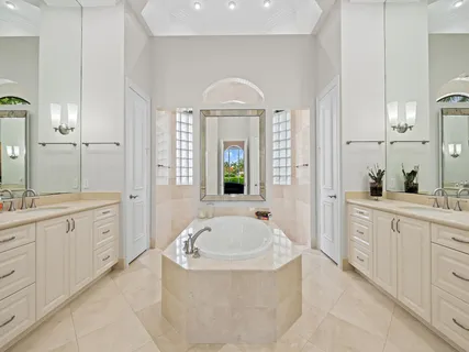 $1,698,000 | 10787 Blue Palm Street, Plantation, FL 33324
