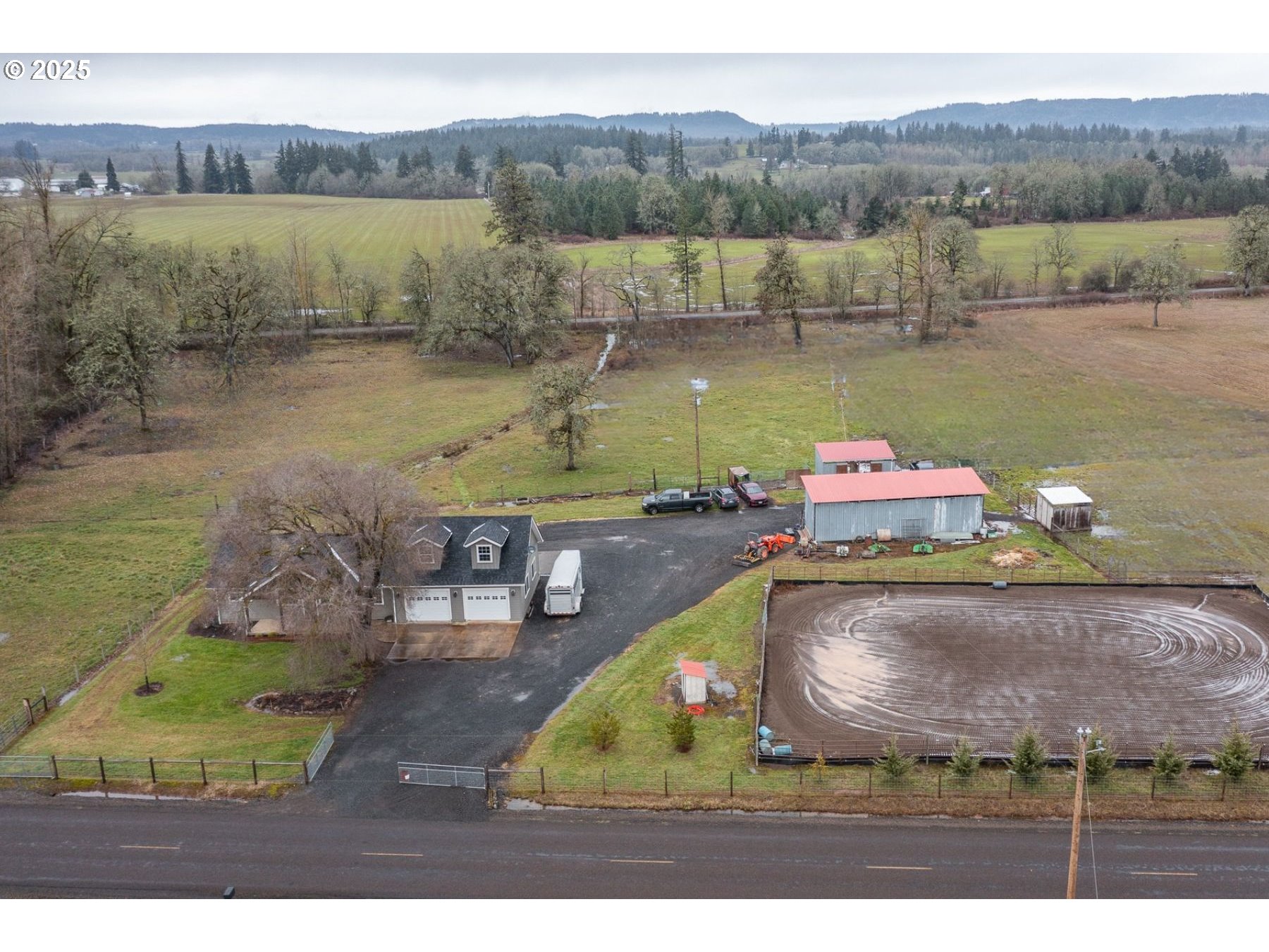 34949 Bond Road Lebanon, OR 97355 - Photo 28 of 41