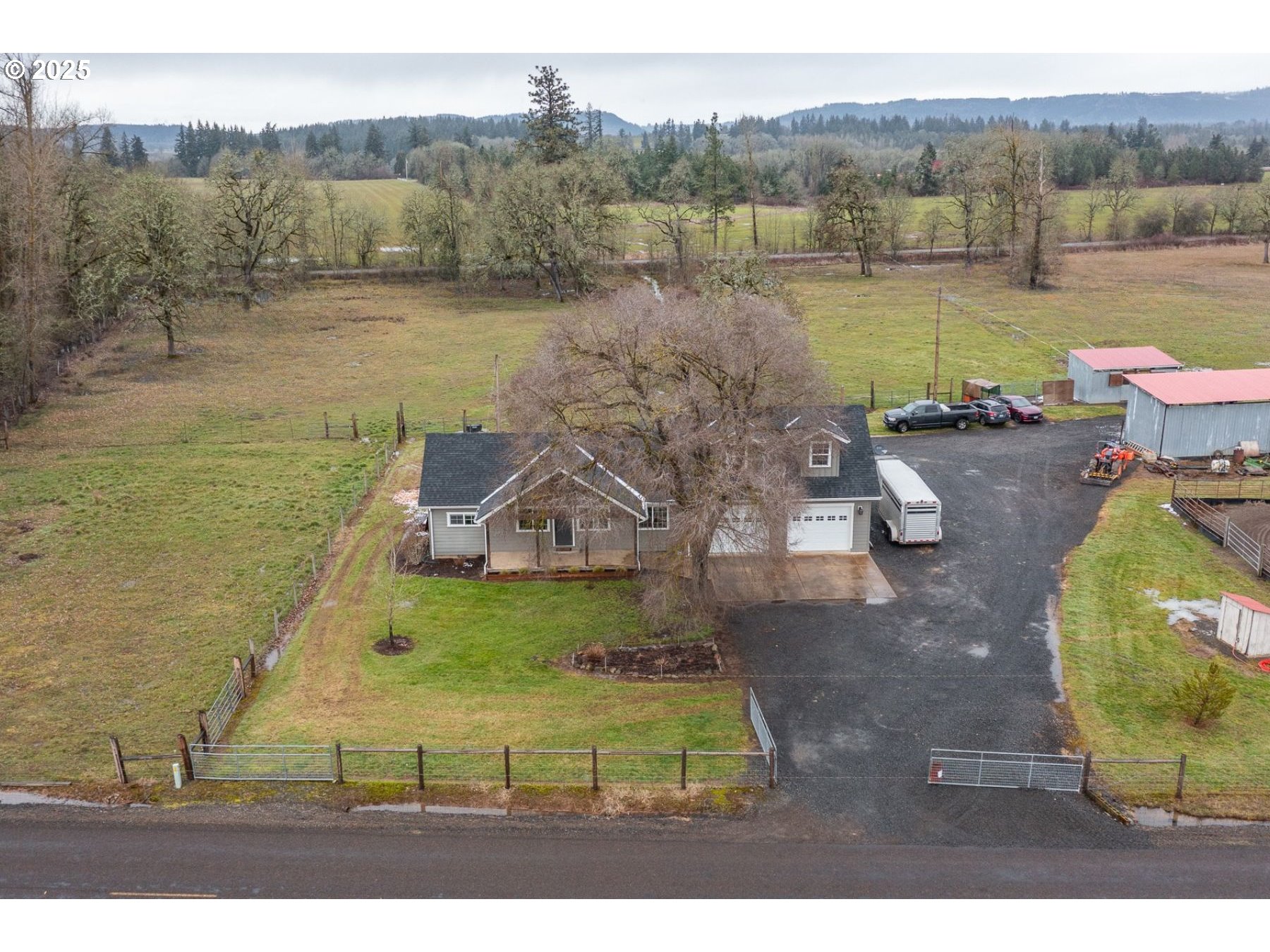 34949 Bond Road Lebanon, OR 97355 - Photo 30 of 41