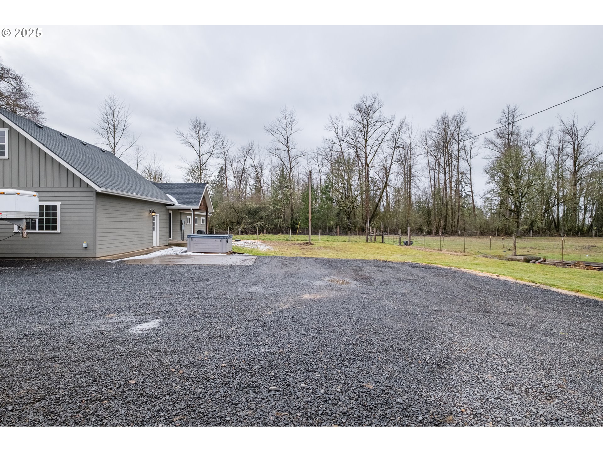 34949 Bond Road Lebanon, OR 97355 - Photo 33 of 41