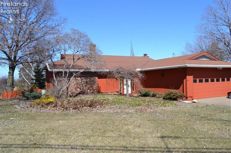 3319 Cleveland Road West Huron, OH 44839 - Photo 2 of 10 Gallery Image 2