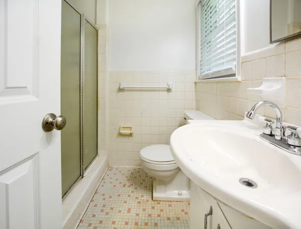 $2,730 | 404 Rotherwood Drive, Charleston, SC 29407