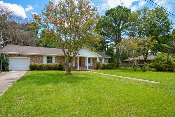 $2,730 | 404 Rotherwood Drive, Charleston, SC 29407