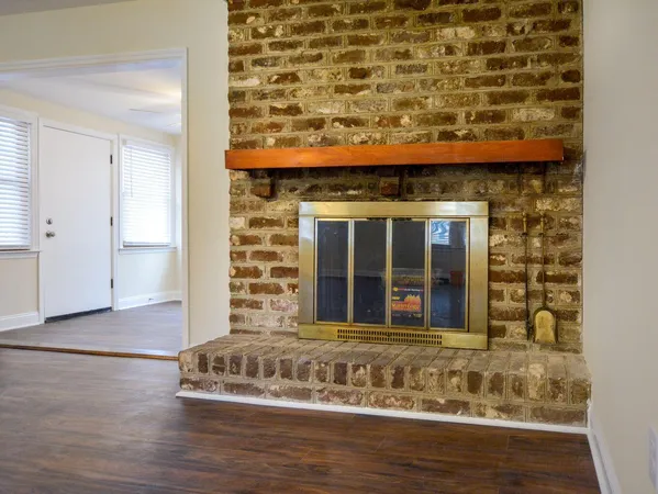 $2,730 | 404 Rotherwood Drive, Charleston, SC 29407