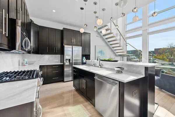 $850,000 | 1145 North High Street, Unit 307, Columbus, OH 43201