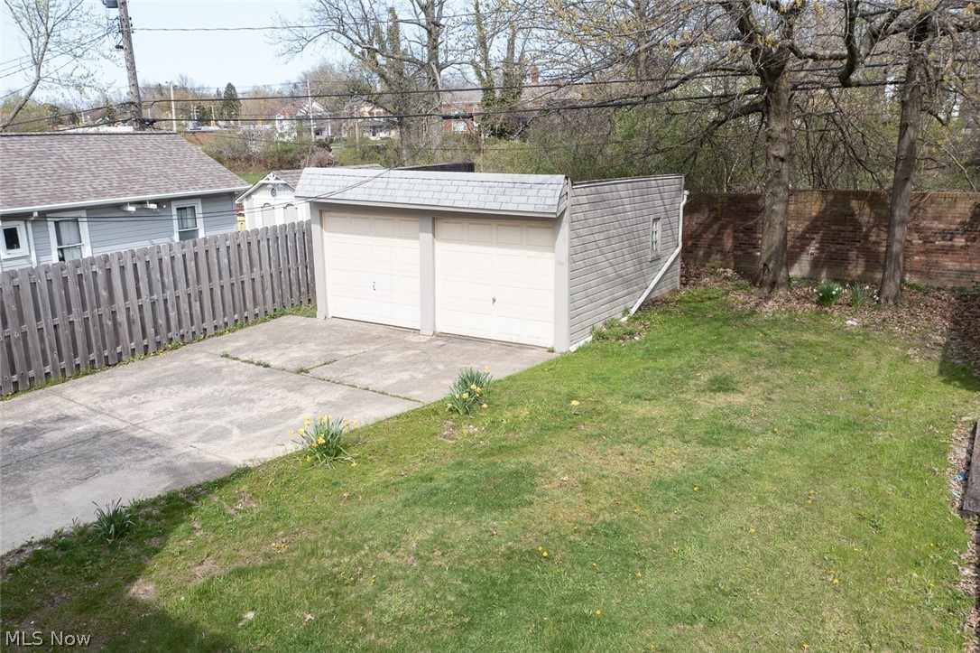 887 Selwyn Road Cleveland Heights, OH 44112 - Photo 32 of 34