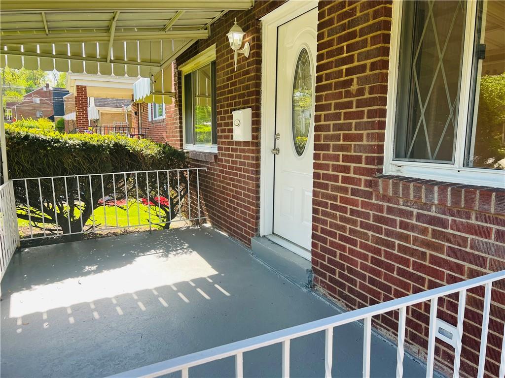10209 Pearl Road Pittsburgh, PA 15235 - Photo 3 of 18 Gallery Image 3
