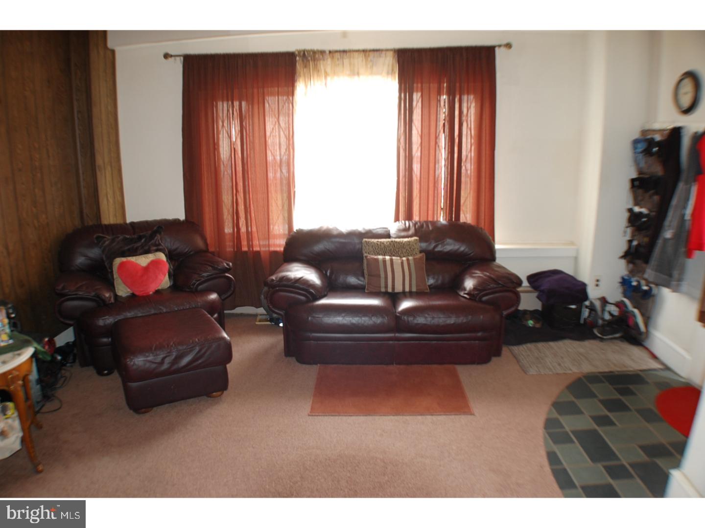 19 West Manoa Road Havertown, PA 19083 - Photo 4 of 23 Living Room