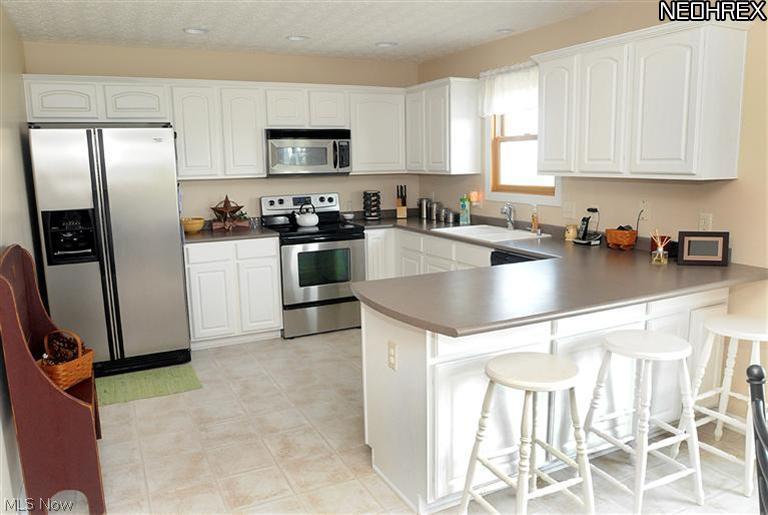 2030 Rix Mills Road New Concord, OH 43762 - Photo 6 of 18